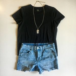 GAP Mid Rise 3" Denim Shorts with Frayed Hem